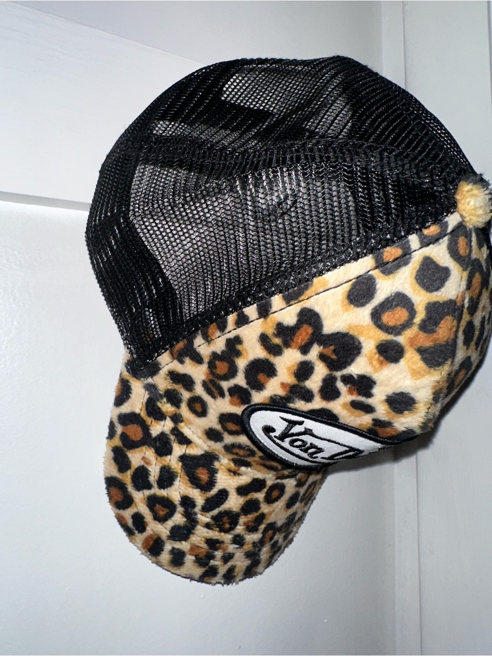 Von Dutch Leopard Pattern Trucker Cap - Black/Brown - Picture 3 of 4